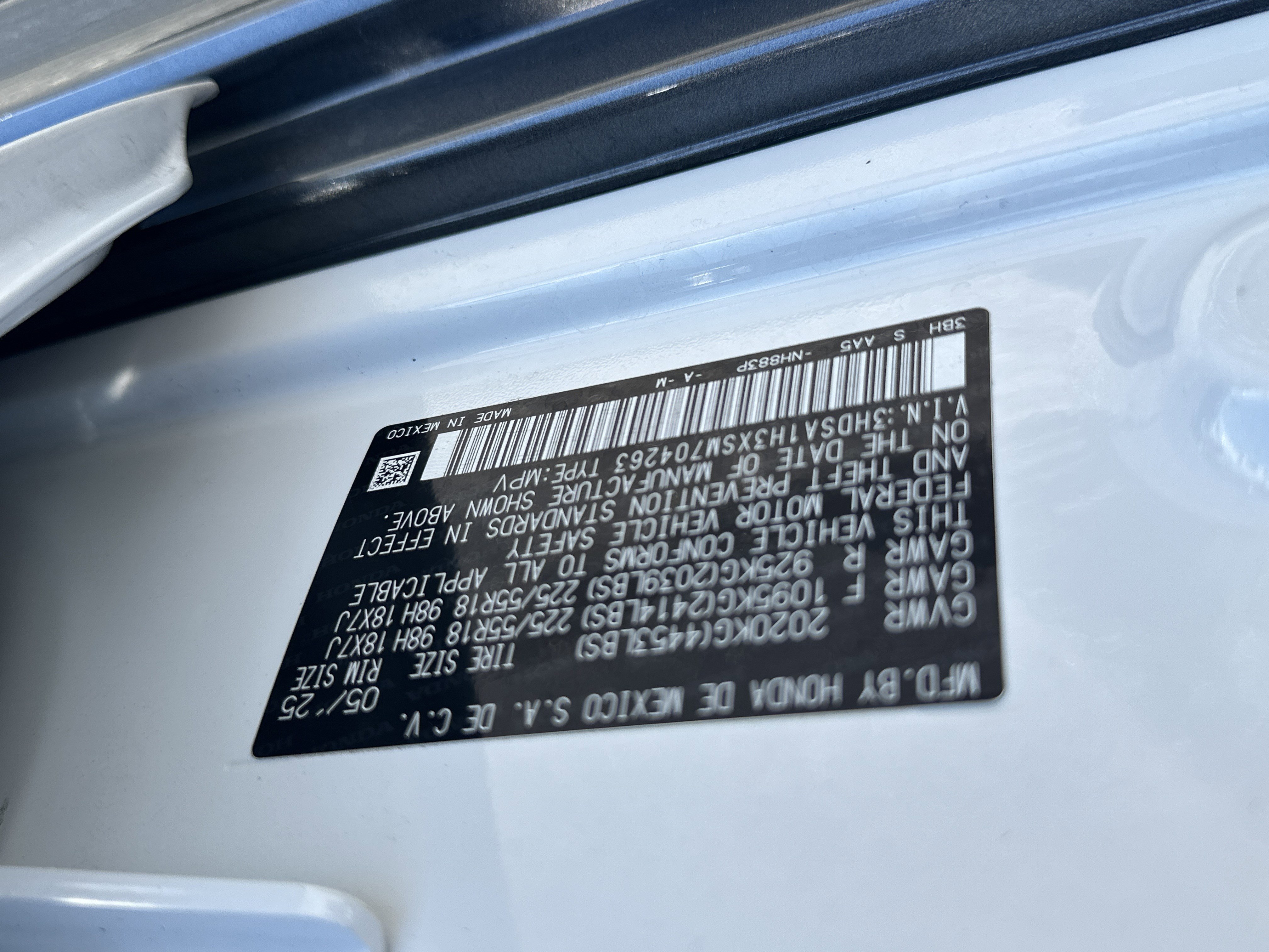 Certified 2025 Acura ADX FWD image 37