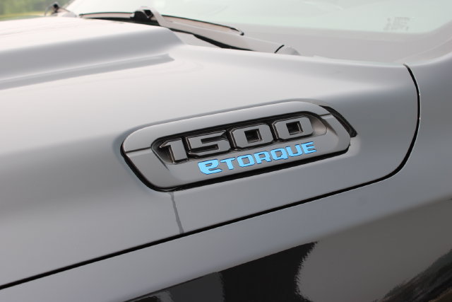 New 2026 RAM 1500 Big Horn w/ Night Edition AWD/4WD image 8