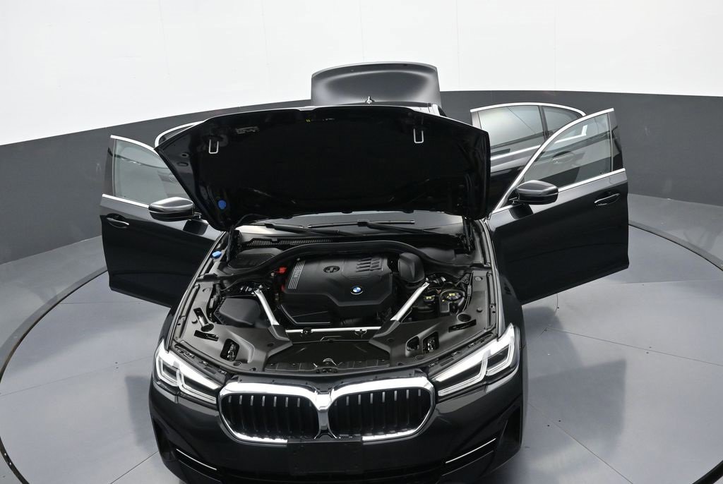 Used 2022 BMW 530i xDrive w/ Convenience Package image 38