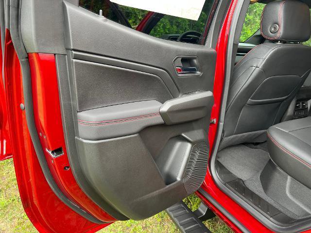 New 2025 Chevrolet Colorado Z71 w/ Technology Package image 25