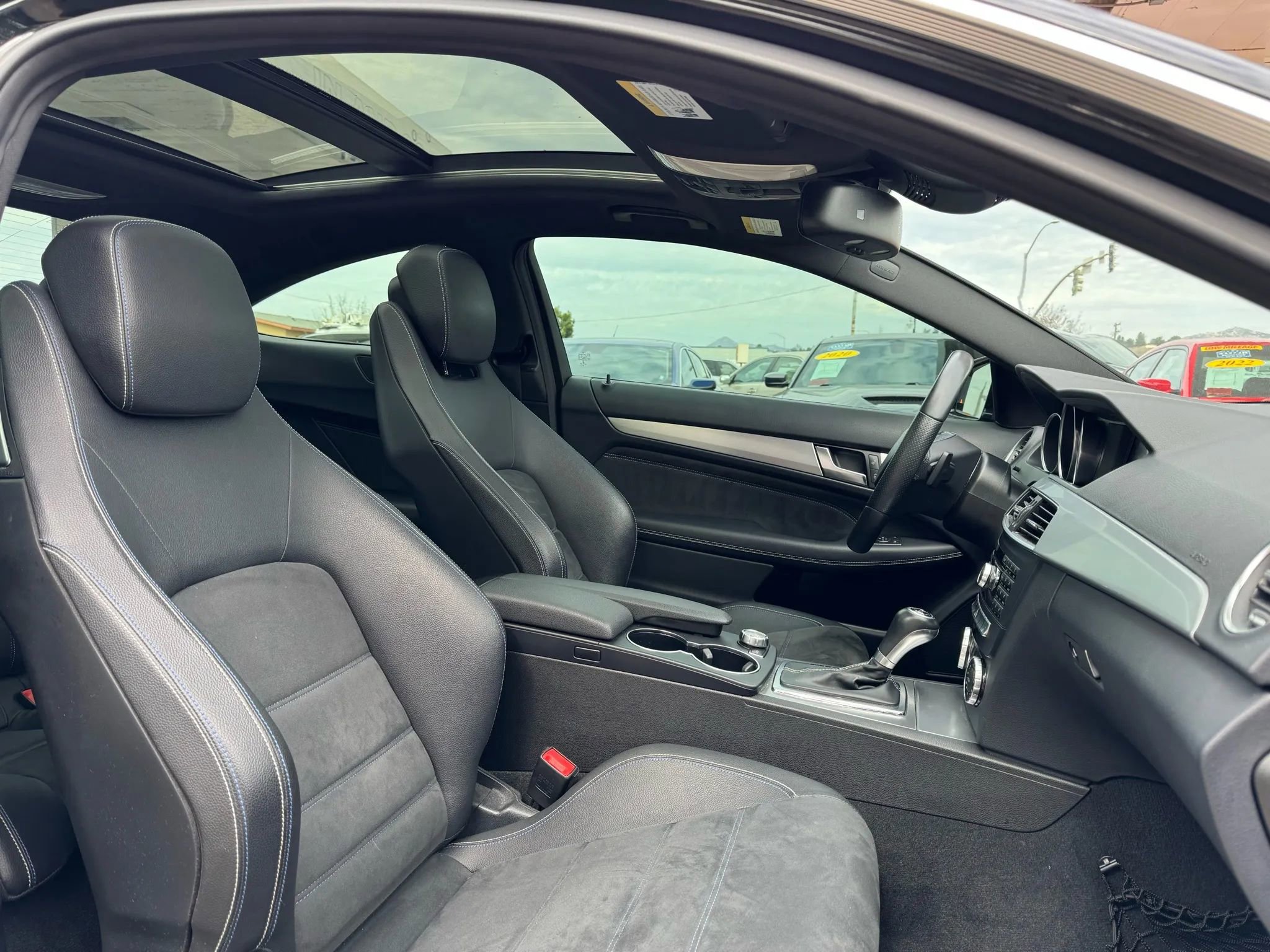 Used 2015 Mercedes-Benz C 250 Coupe image 28