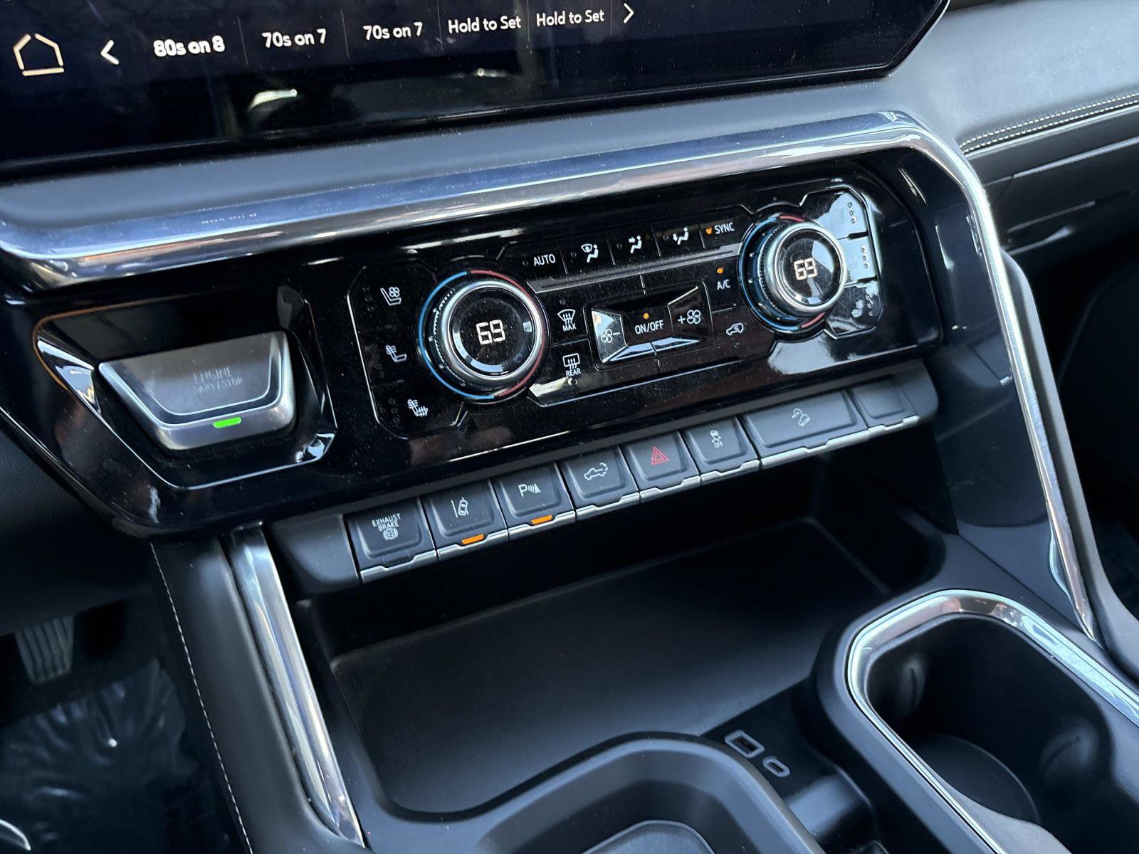 Certified 2024 GMC Sierra 2500 Denali Ultimate image 25