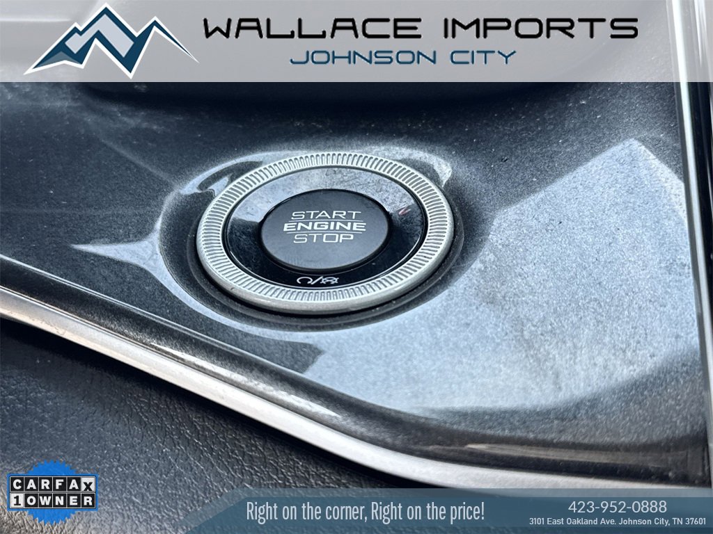 Used 2022 Jeep Grand Cherokee L Laredo w/ Luxury Tech Group I image 23