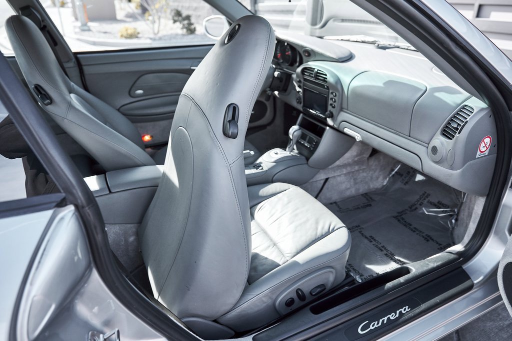 Used 2002 Porsche 911 Carrera image 41