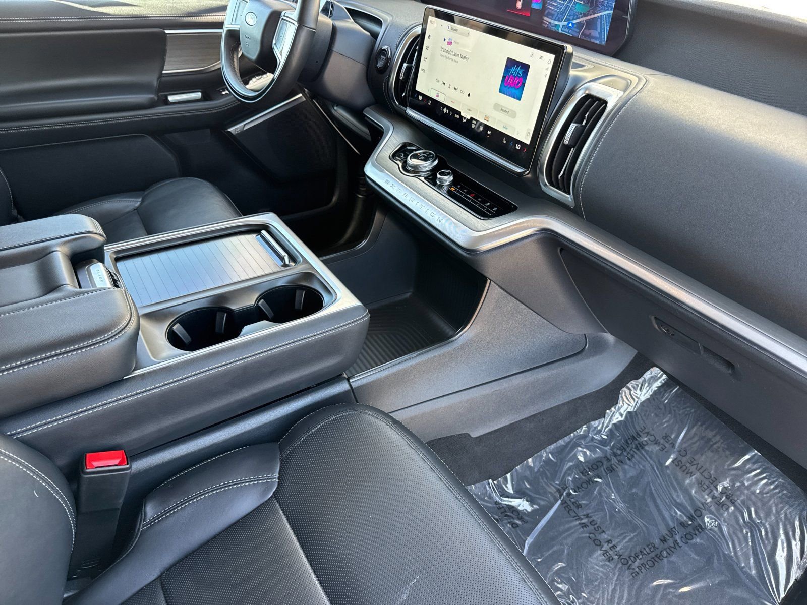 Used 2025 Ford Expedition Max Platinum w/ Driver's Package image 20