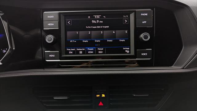 Used 2024 Volkswagen Jetta Sport image 28