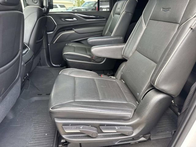 Used 2021 Cadillac Escalade ESV Sport w/ Driver Assist Tech Package image 15