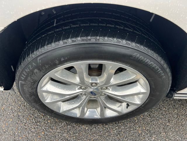 Used 2019 Ford Expedition Max Platinum AWD/4WD image 7