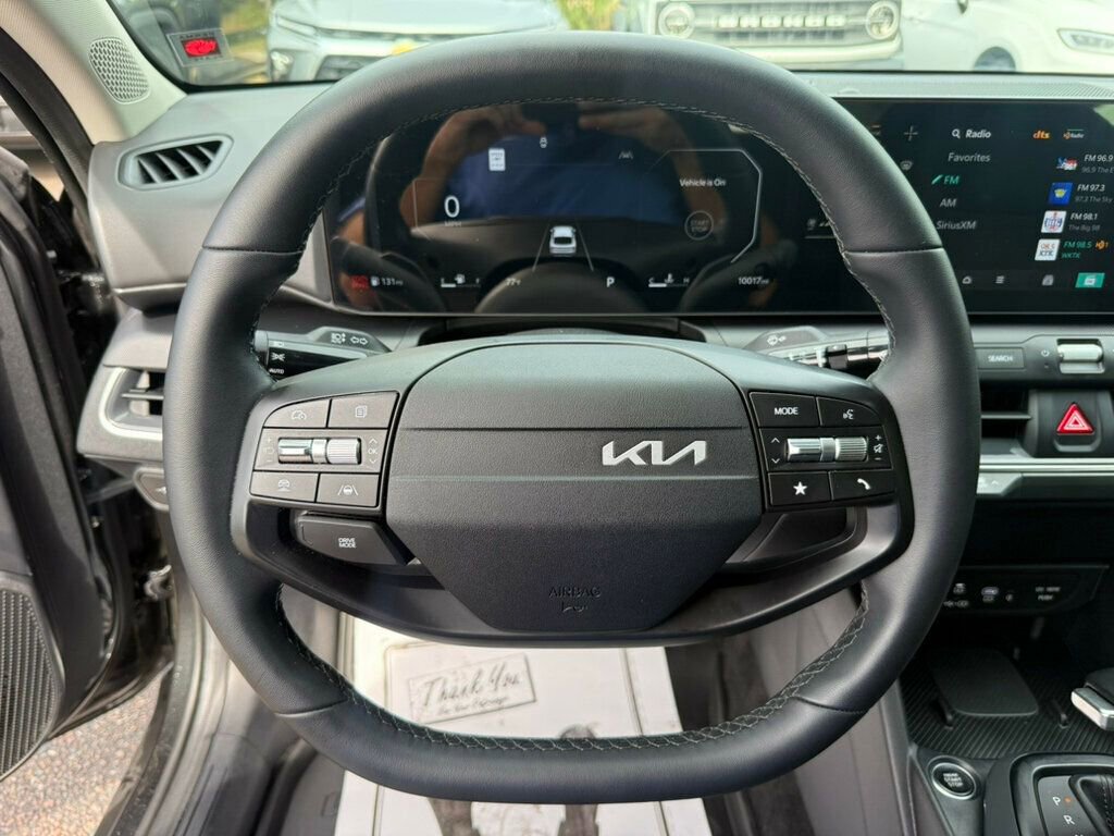 Used 2025 Kia K4 EX FWD image 5