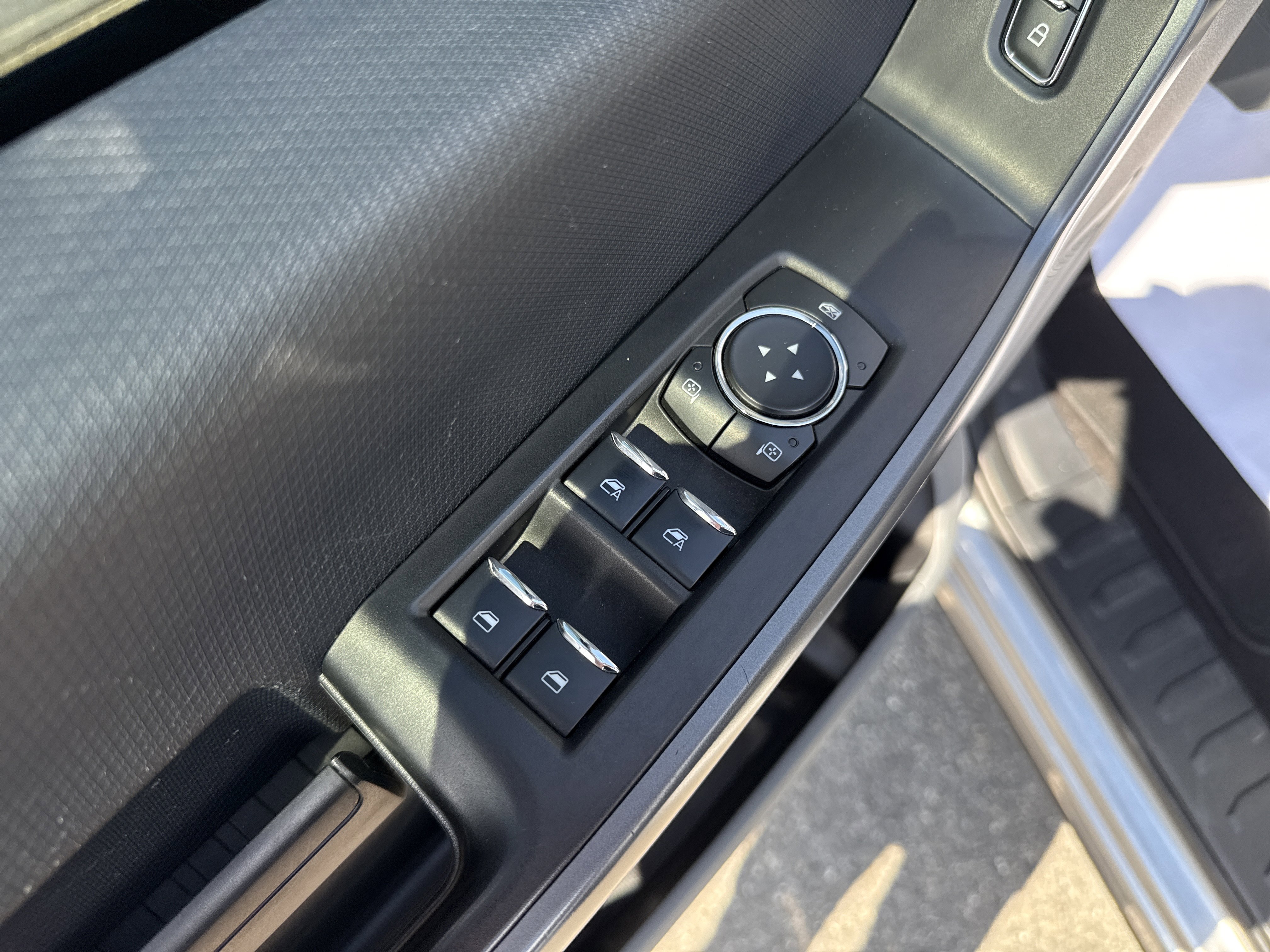 Used 2021 Ford F150 XLT AWD/4WD image 15