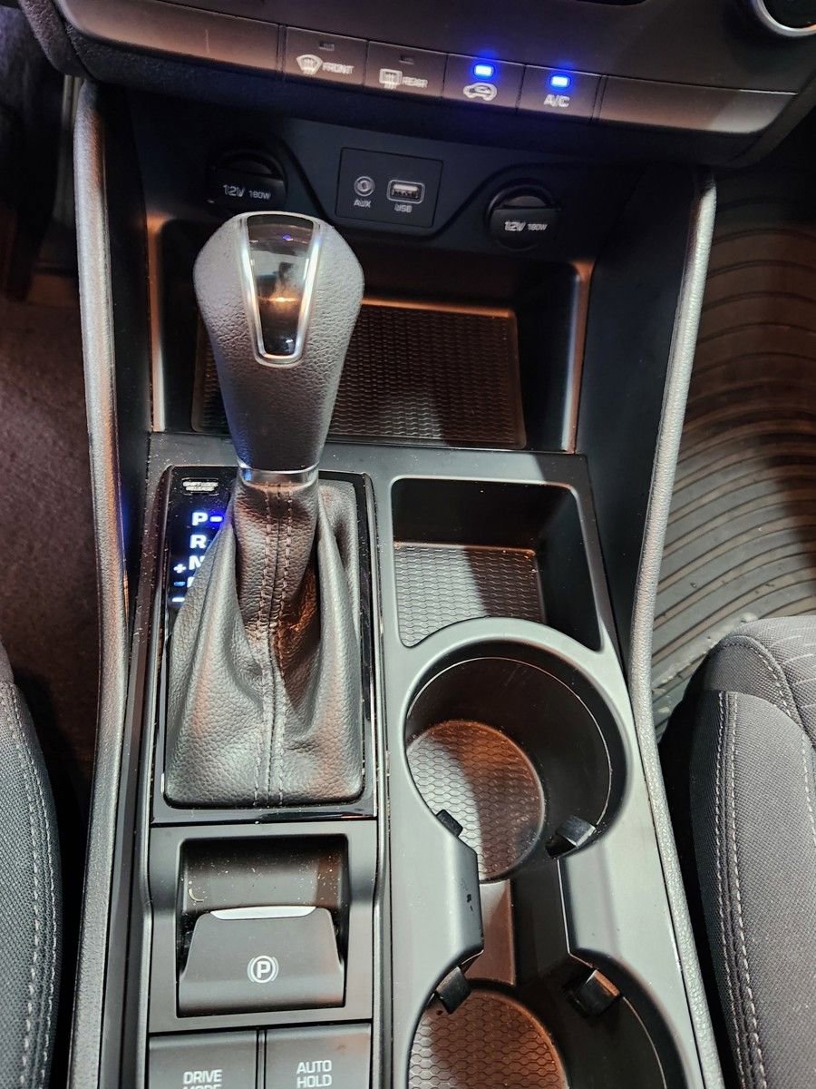 Used 2020 Hyundai Tucson SE image 15