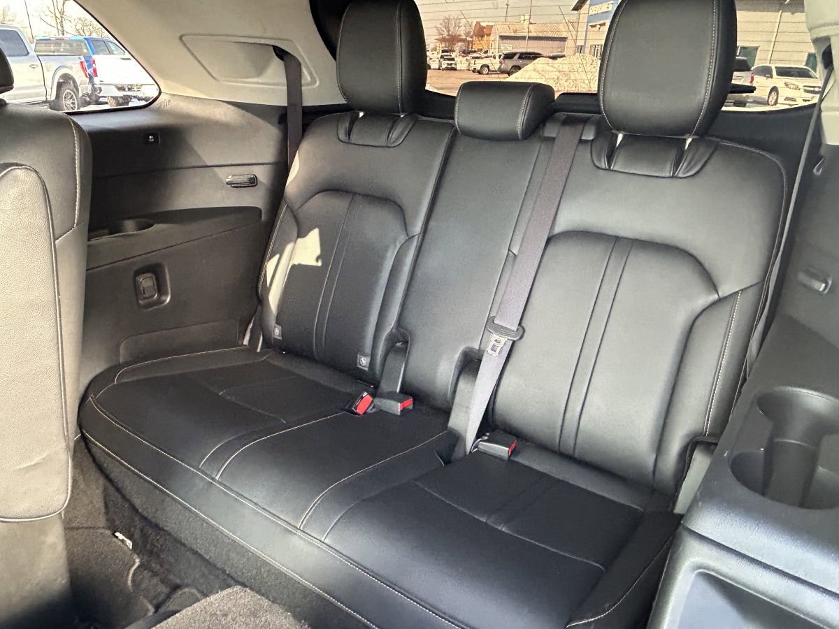 Used 2024 MAZDA CX-90 3.3 Turbo w/ Preferred Plus image 13