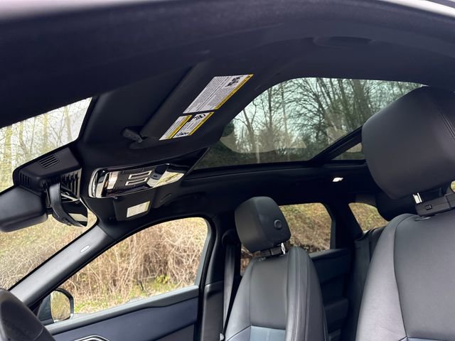 Used 2024 Land Rover Range Rover Velar Dynamic SE image 29