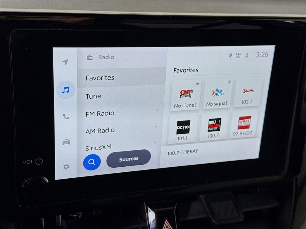 Certified 2024 Toyota Corolla Cross LE image 7