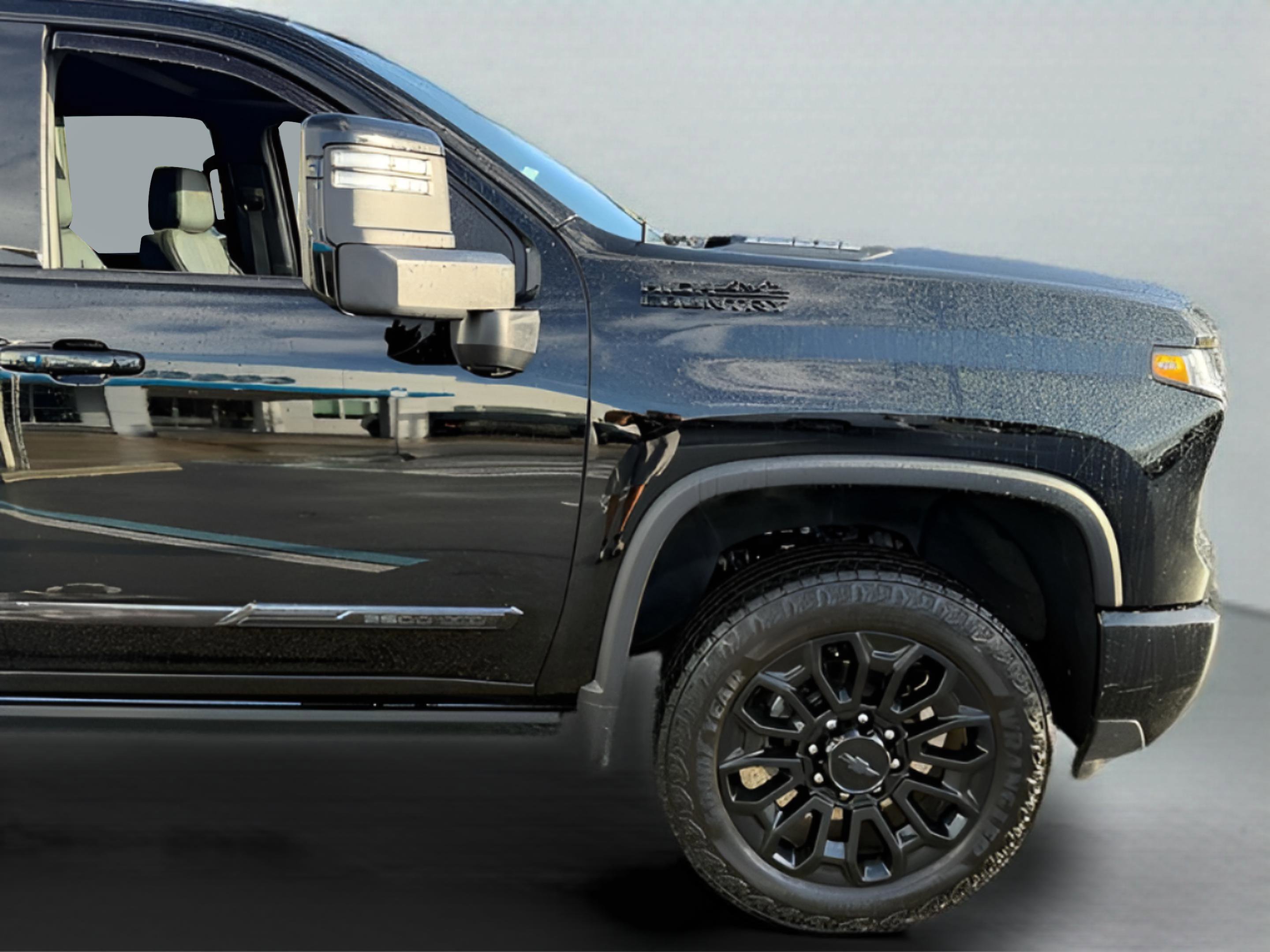 Certified 2024 Chevrolet Silverado 2500 High Country w/ High Country Premium Package image 38
