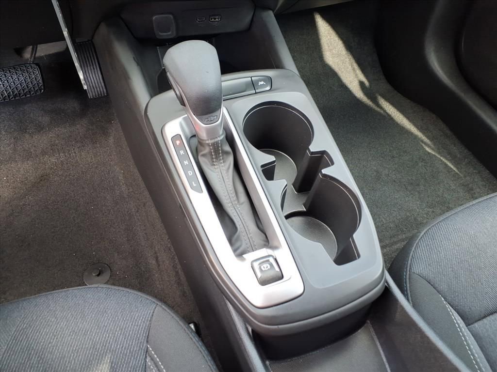 Used 2024 Chevrolet Trax LS w/ LS Convenience Package image 24