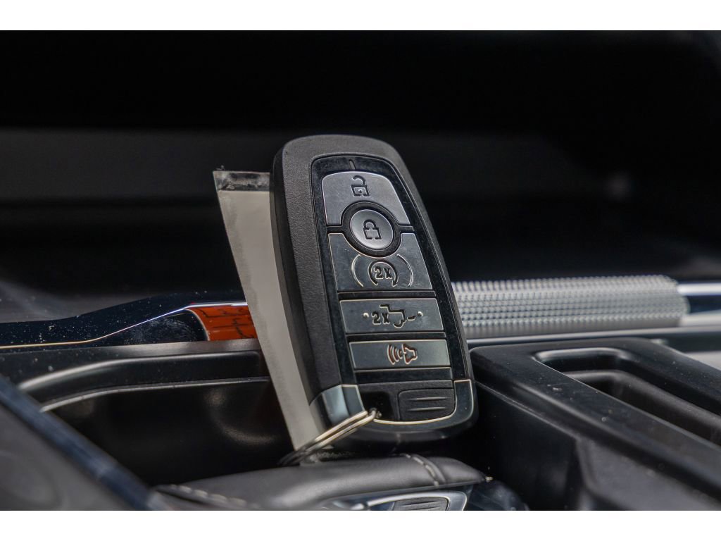 Used 2023 Ford F150 Lariat w/ Equipment Group 502A High image 30