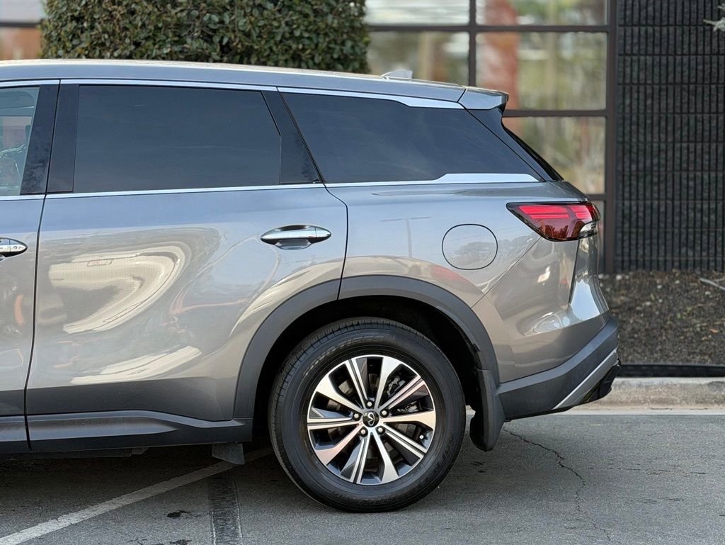 Used 2022 INFINITI QX60 Pure FWD image 11