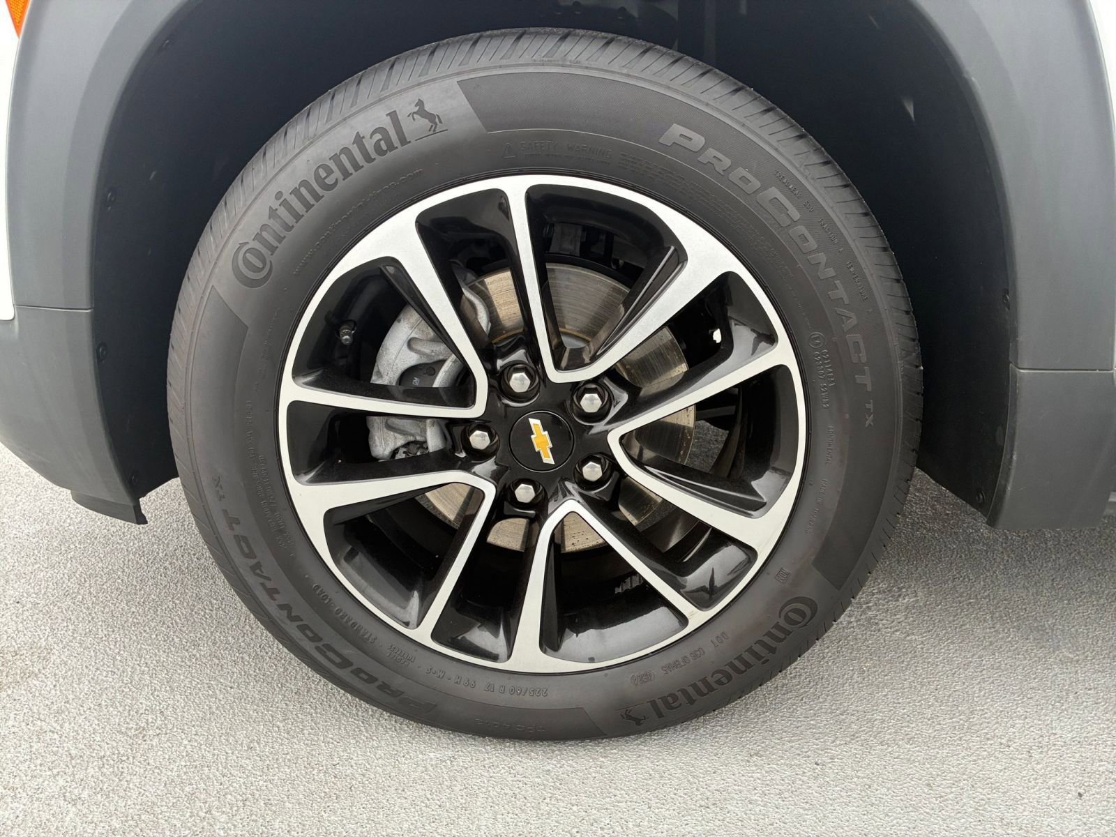 Used 2025 Chevrolet TrailBlazer LT image 28