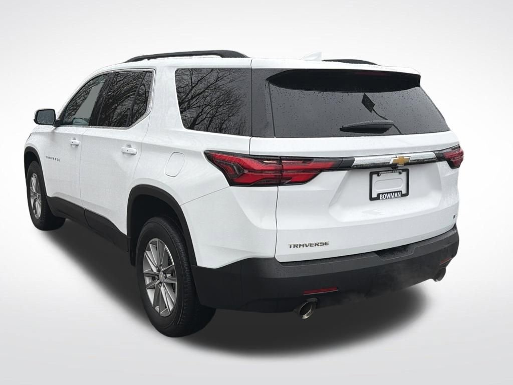 Used 2023 Chevrolet Traverse LT image 10