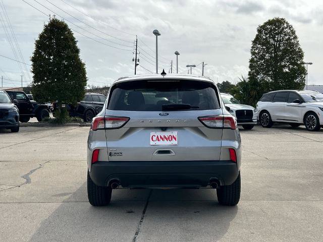 Certified 2022 Ford Escape SE w/ SE Sport Appearance Package FWD image 4