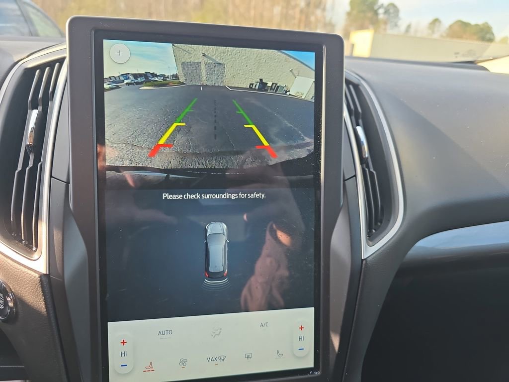 Used 2024 Ford Edge SEL image 22