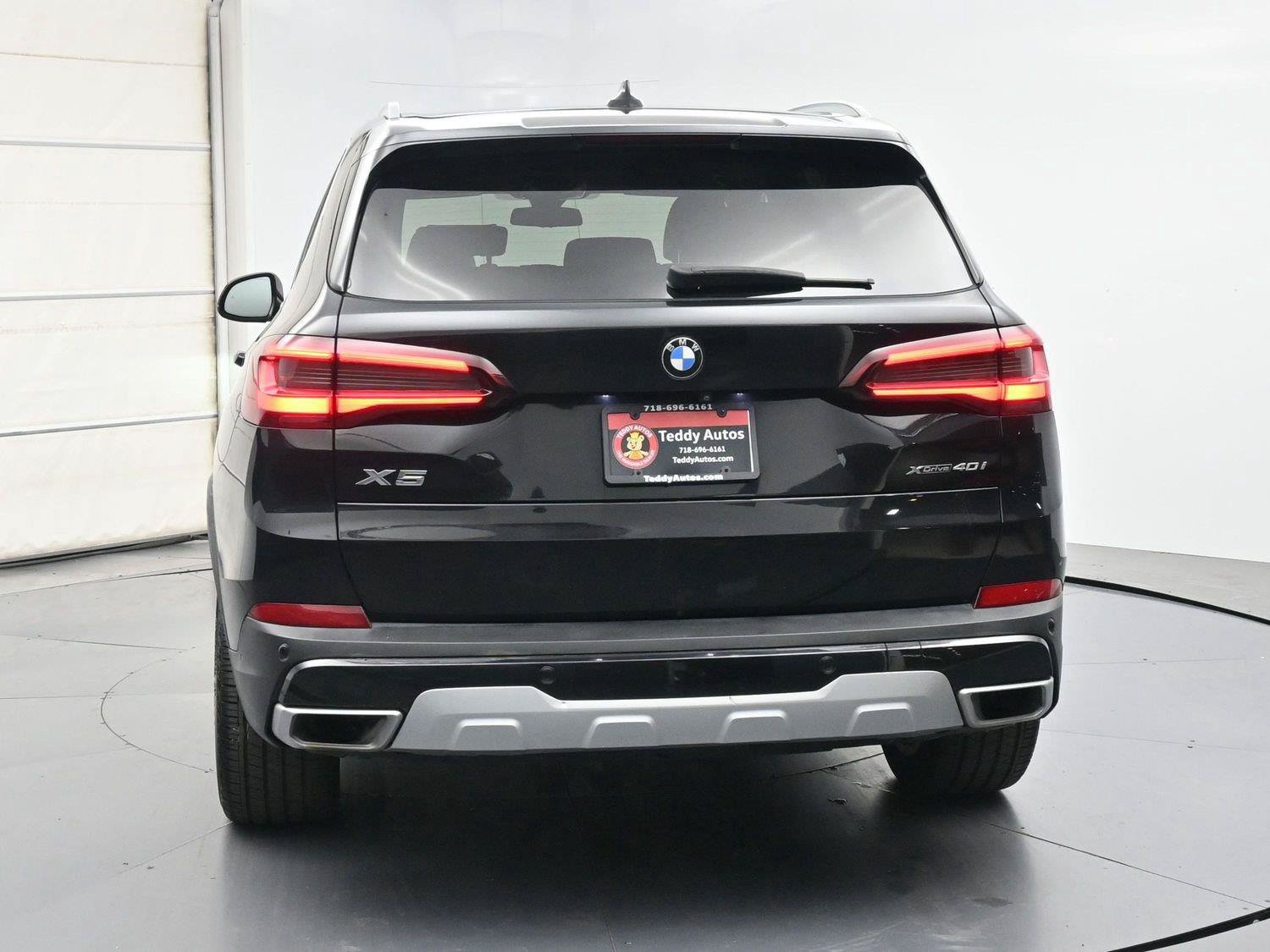 Used 2021 BMW X5 xDrive40i w/ Premium Package 2 AWD/4WD image 24