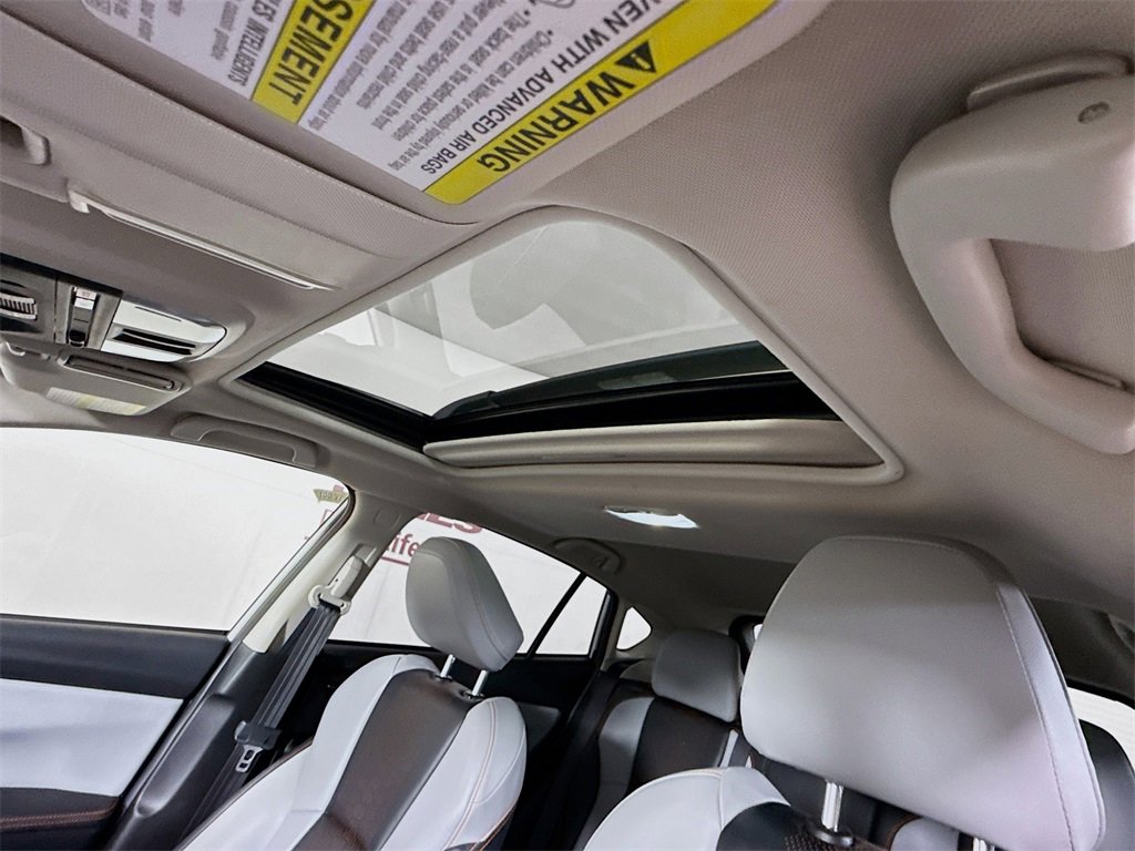 Used 2022 Subaru Crosstrek 2.5i Limited w/ Moonroof Package 1 image 11