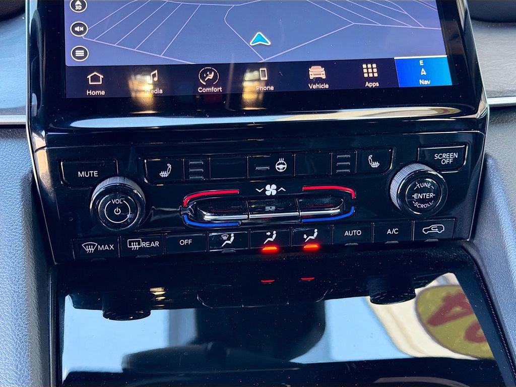 Used 2024 Jeep Grand Cherokee Limited image 36