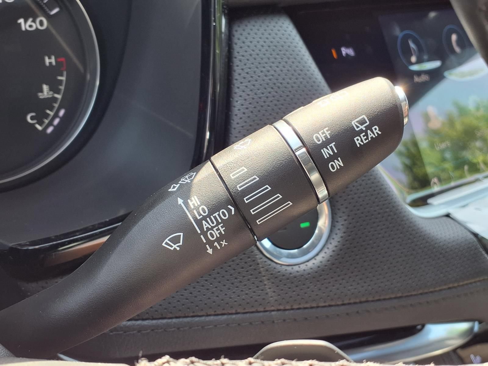 New 2026 Cadillac XT5 Premium Luxury w/ LPO, Floor Liner Package AWD/4WD image 20