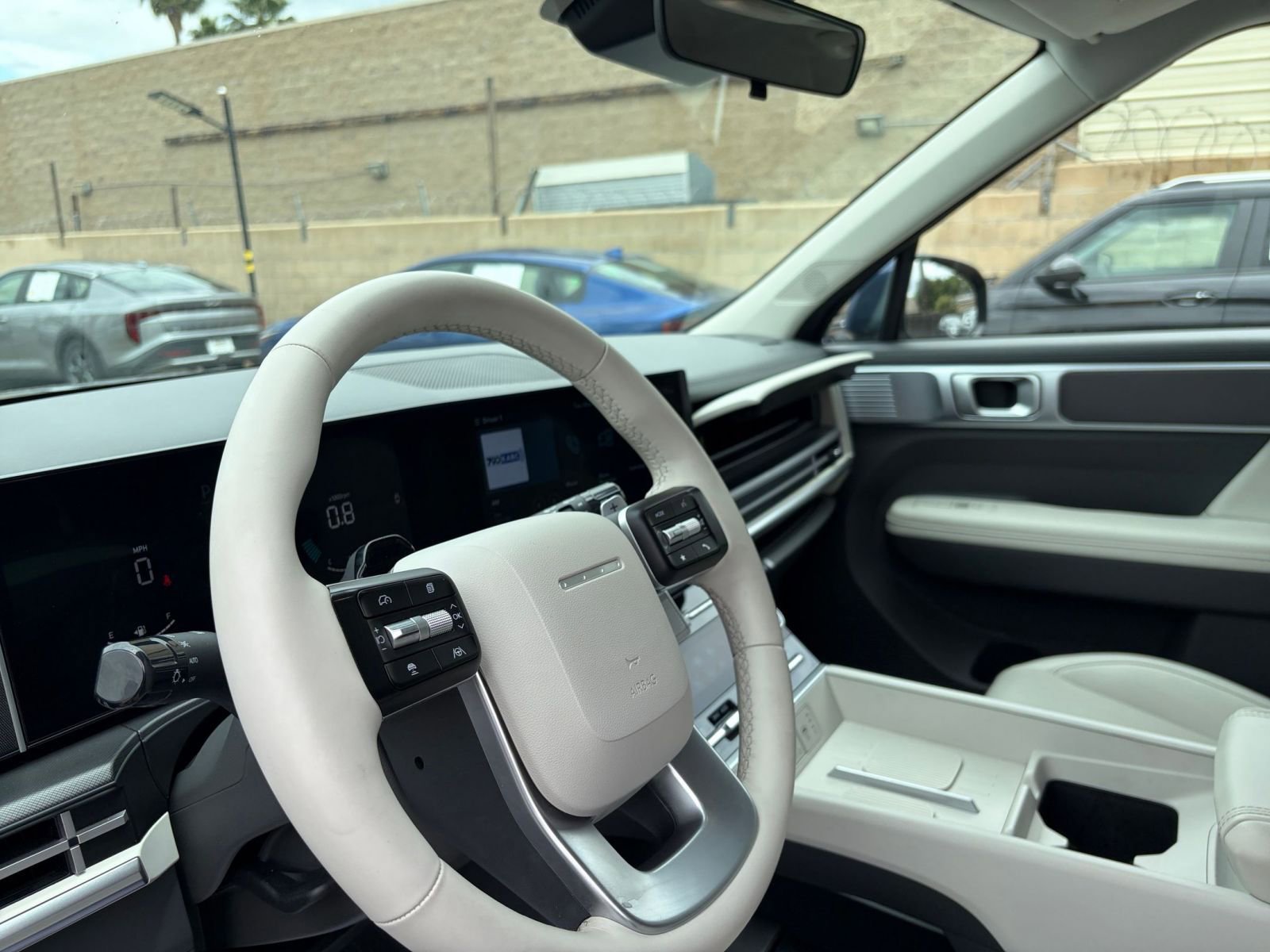 Used 2025 Hyundai Santa Fe SEL FWD image 36