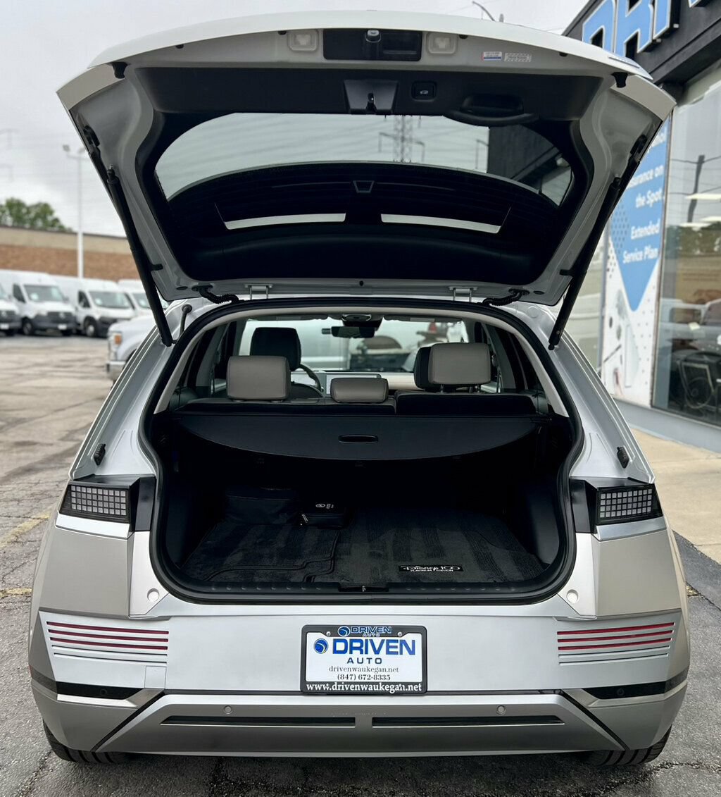 Used 2024 Hyundai Ioniq 5 Limited AWD/4WD image 9