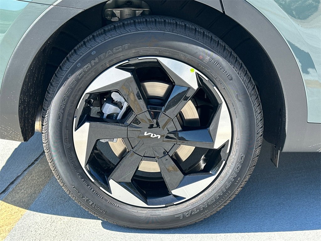 New 2025 Kia Sorento EX w/ EX Panoramic Sunroof Package image 9