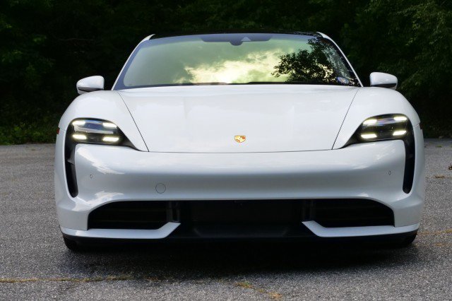 Used 2020 Porsche Taycan Turbo / Performance Package / image 5