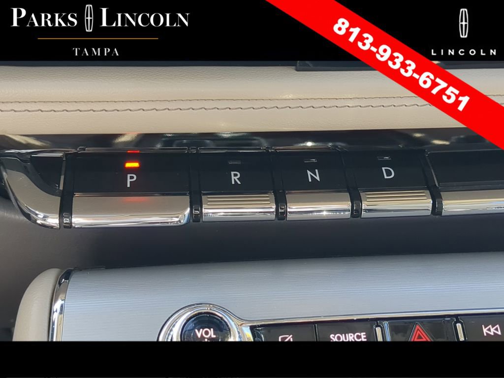 Certified 2023 Lincoln Aviator 2WD w/ Premium Package image 27