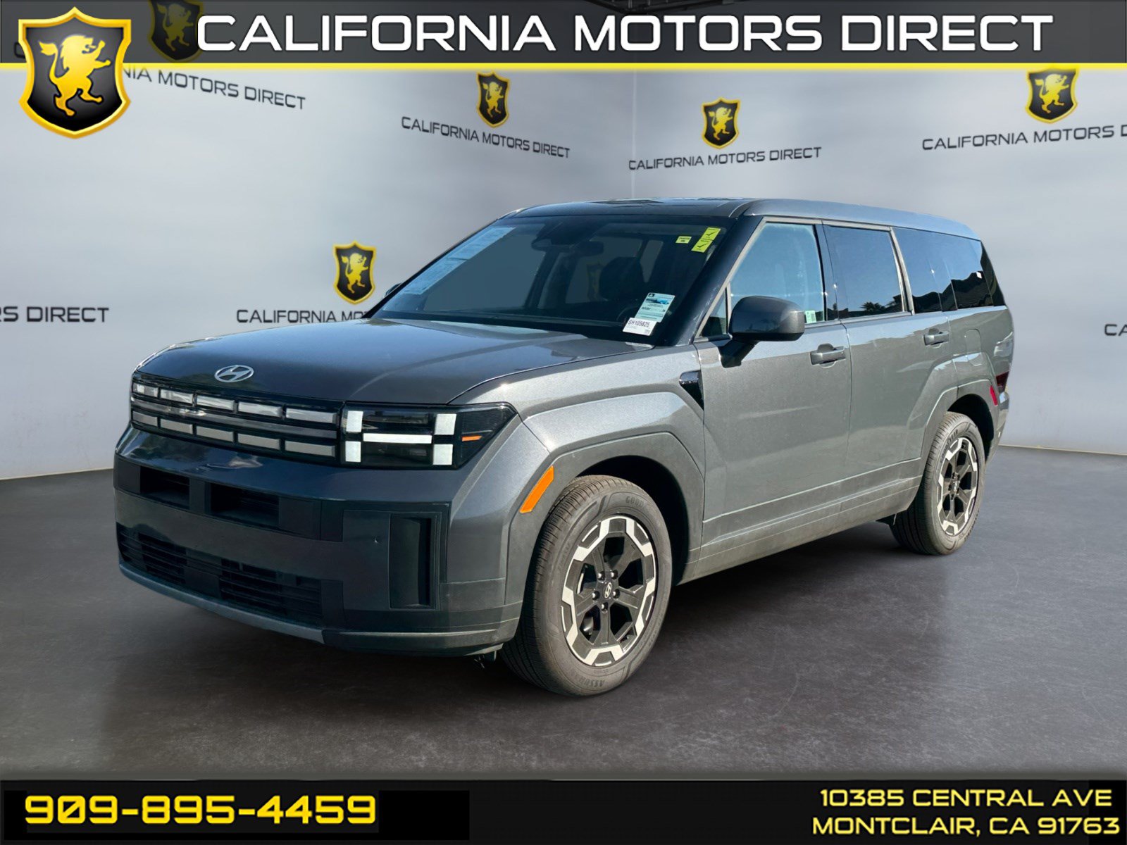 Used 2025 Hyundai Santa Fe SE