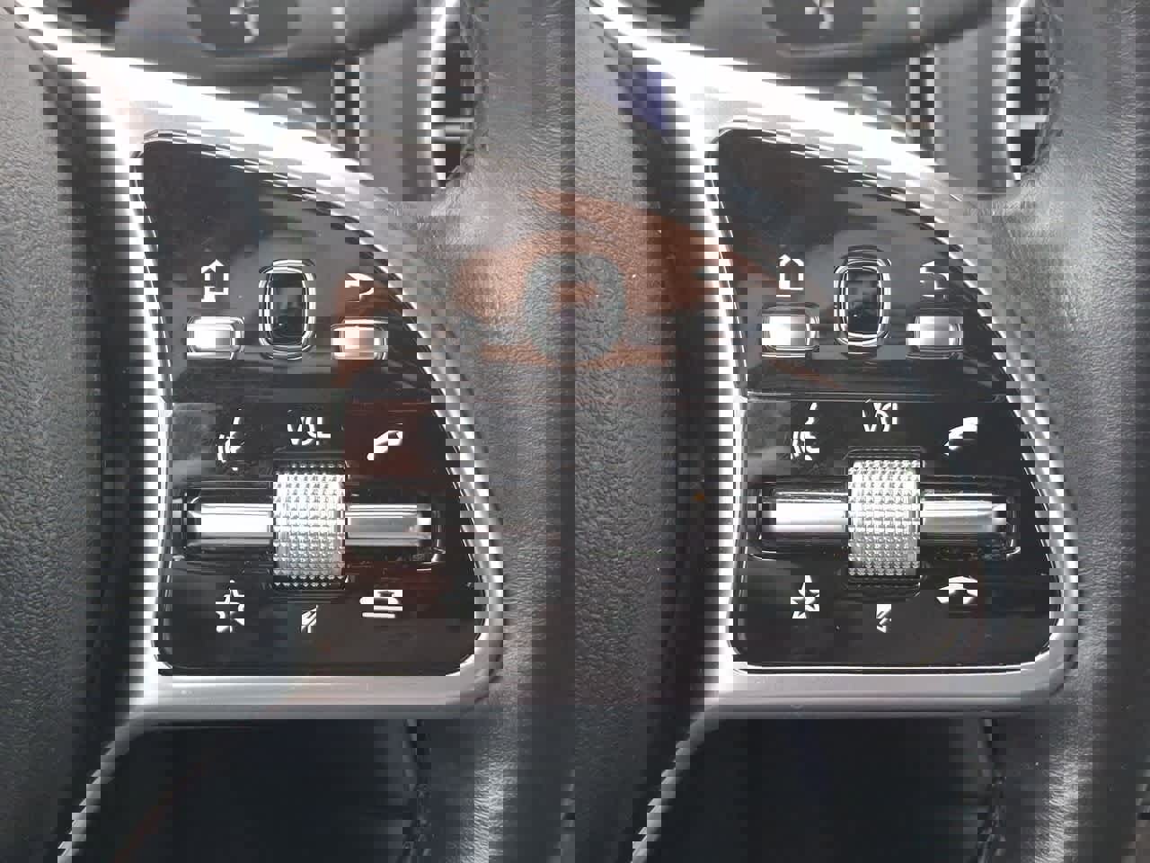 Used 2022 Mercedes-Benz GLC 300 4MATIC image 24