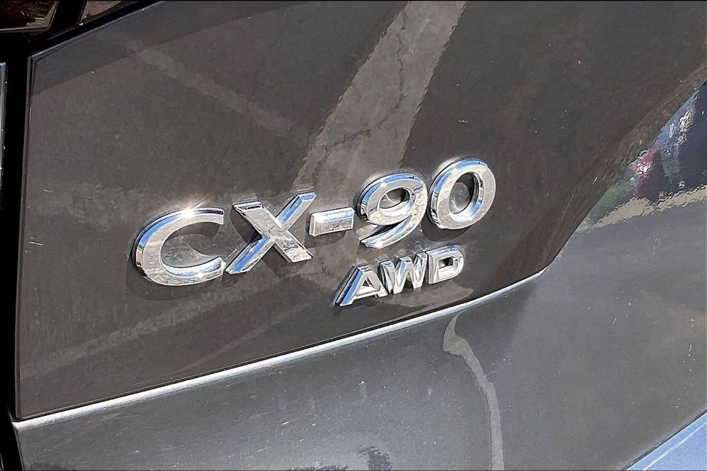 Used 2024 MAZDA CX-90 Plug-In Hybrid w/ Preferred AWD/4WD image 32