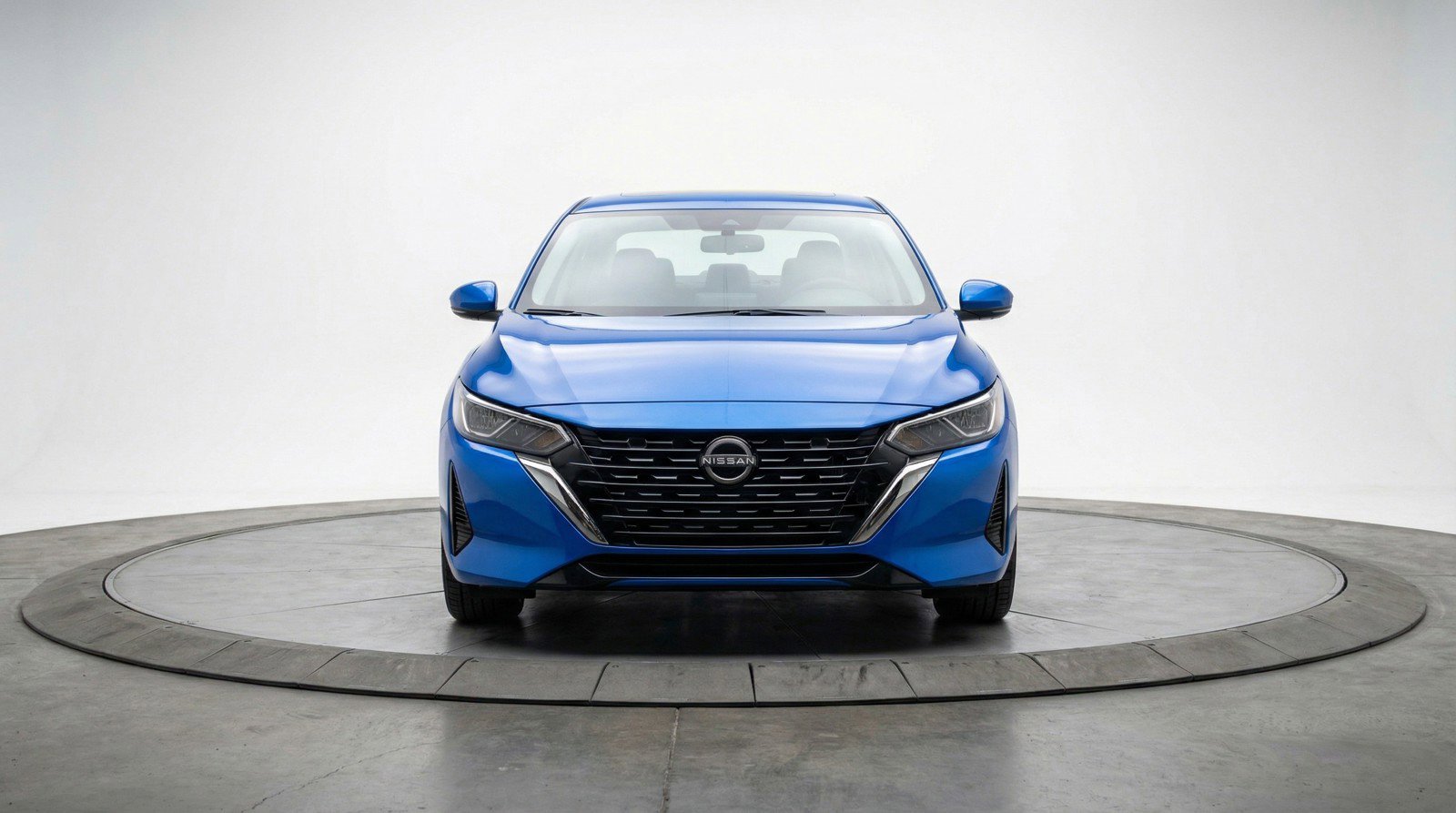 Used 2025 Nissan Sentra SV FWD image 2