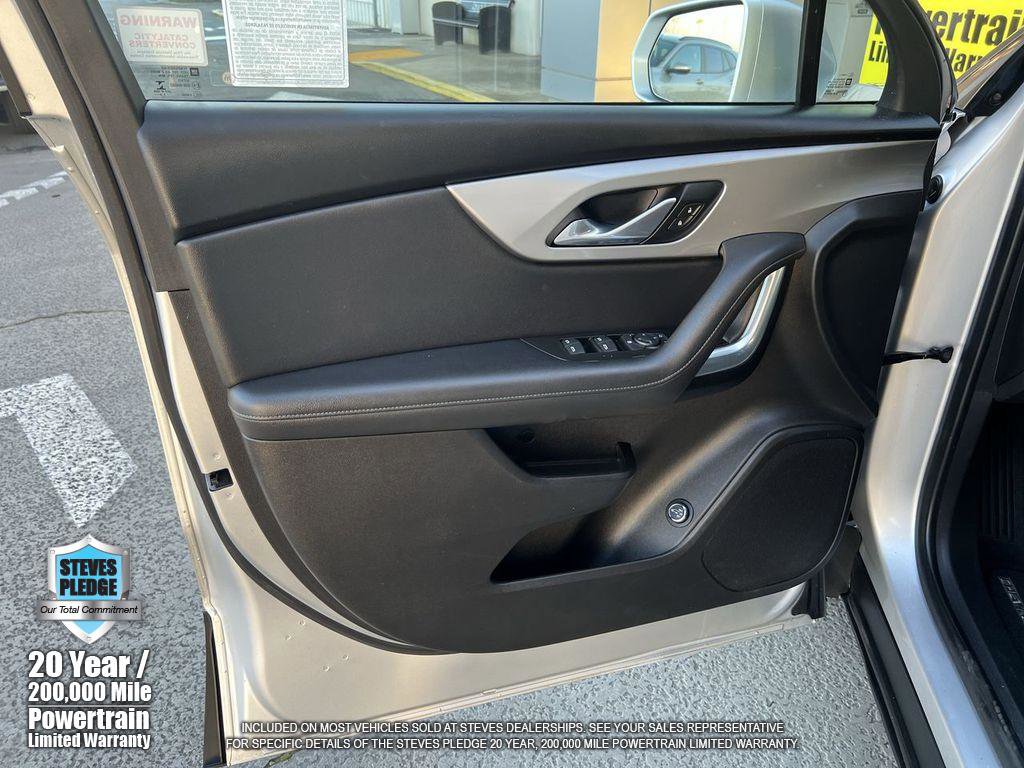Used 2020 Chevrolet Blazer LT image 25