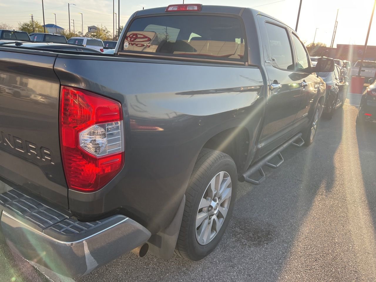 Used 2014 Toyota Tundra Limited image 5