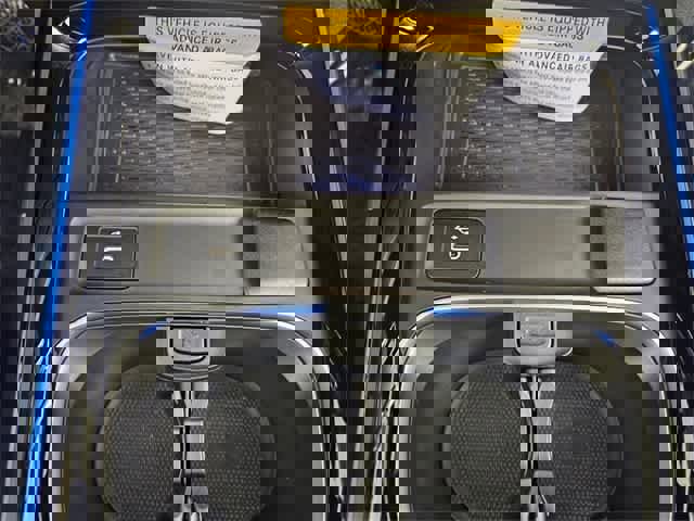 Certified 2025 Mercedes-Benz GLB 250 4MATIC image 31