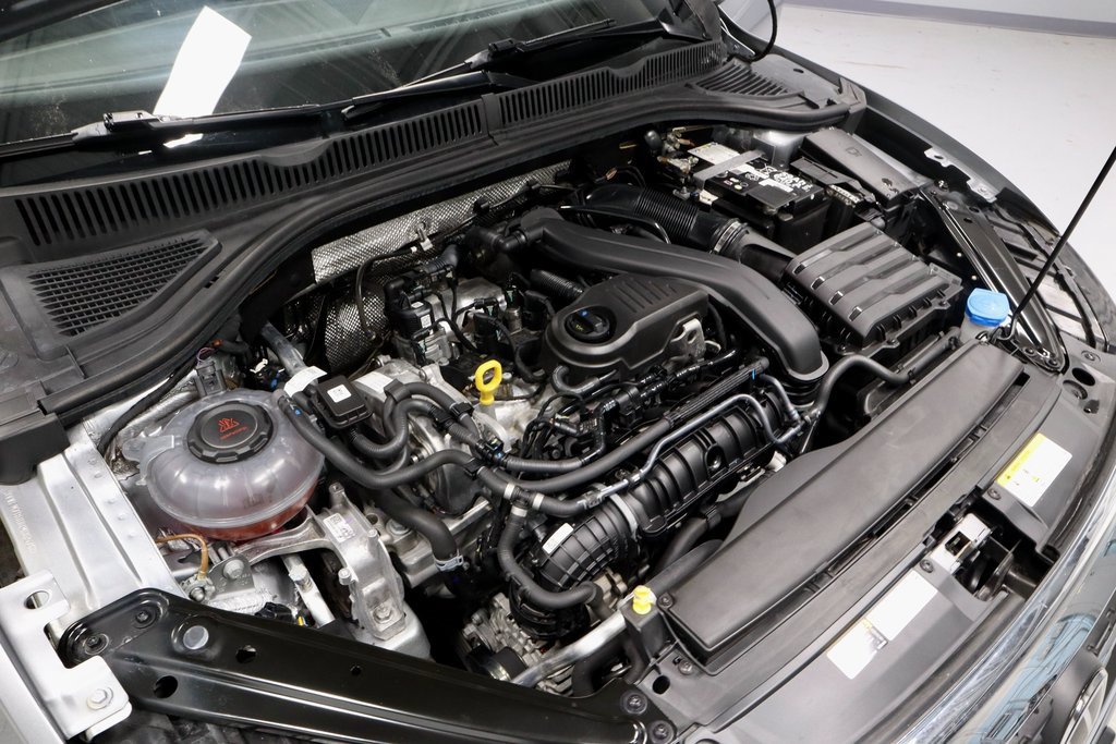 Used 2024 Volkswagen Jetta SE image 18