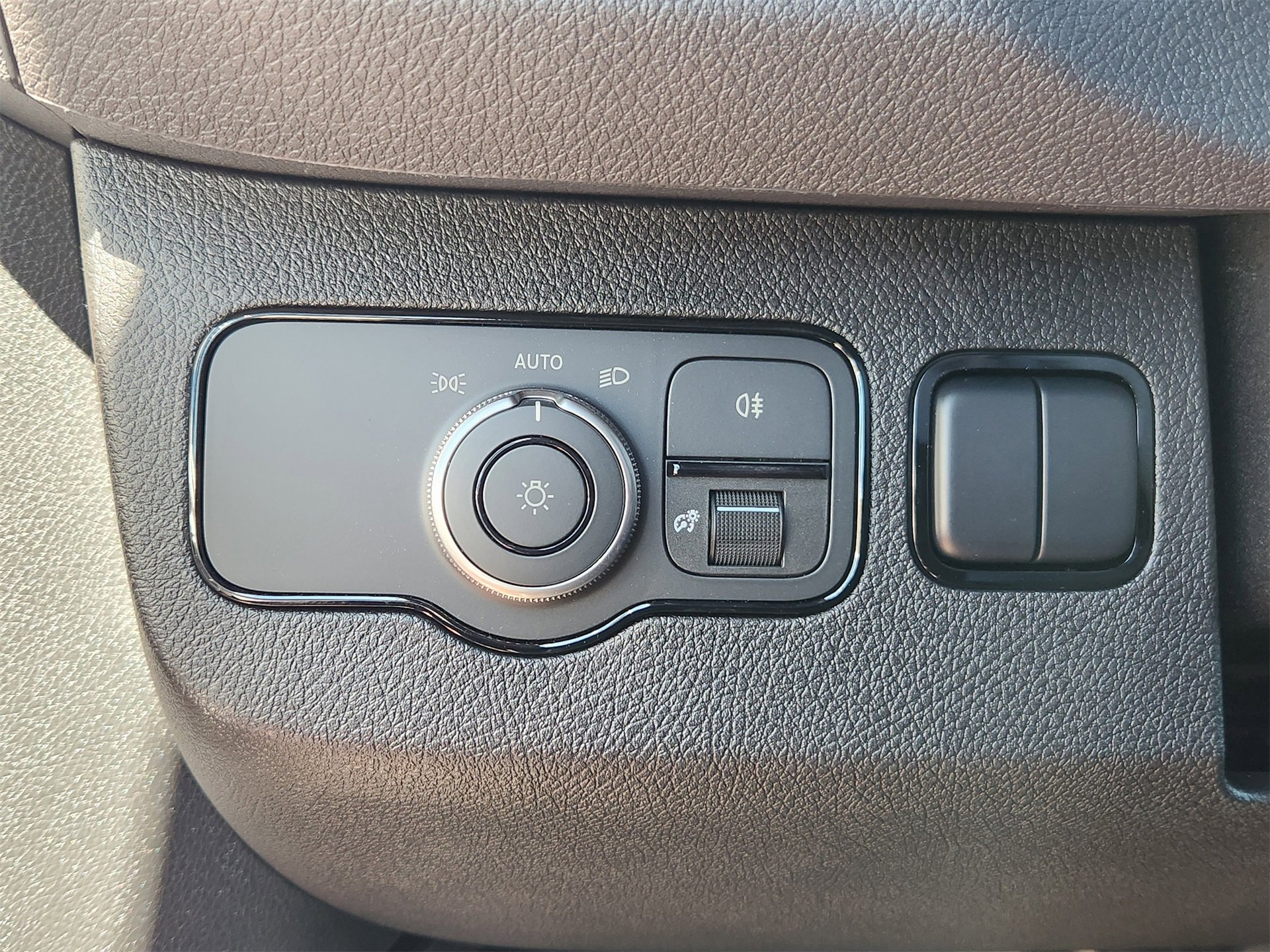 New 2026 Mercedes-Benz Sprinter 144 Cargo image 18