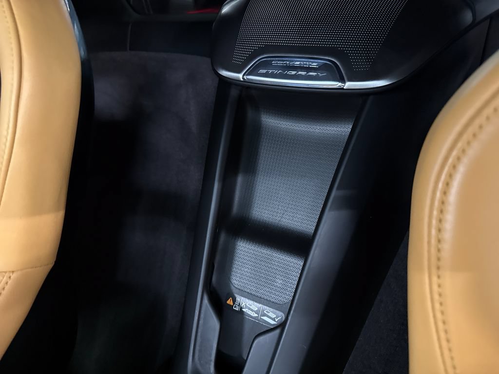 Used 2020 Chevrolet Corvette Stingray Preferred Cpe w/ 2LT Preferred Equipment Group RWD image 28