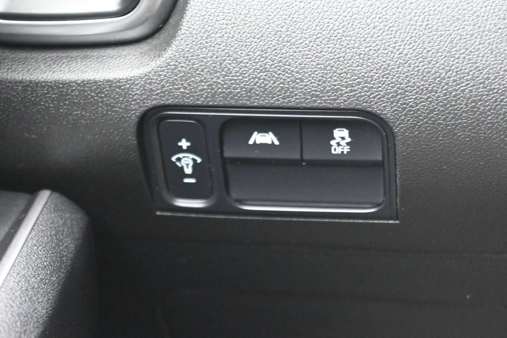 Used 2023 Kia Sorento S w/ Panoramic Sunroof Package FWD image 18