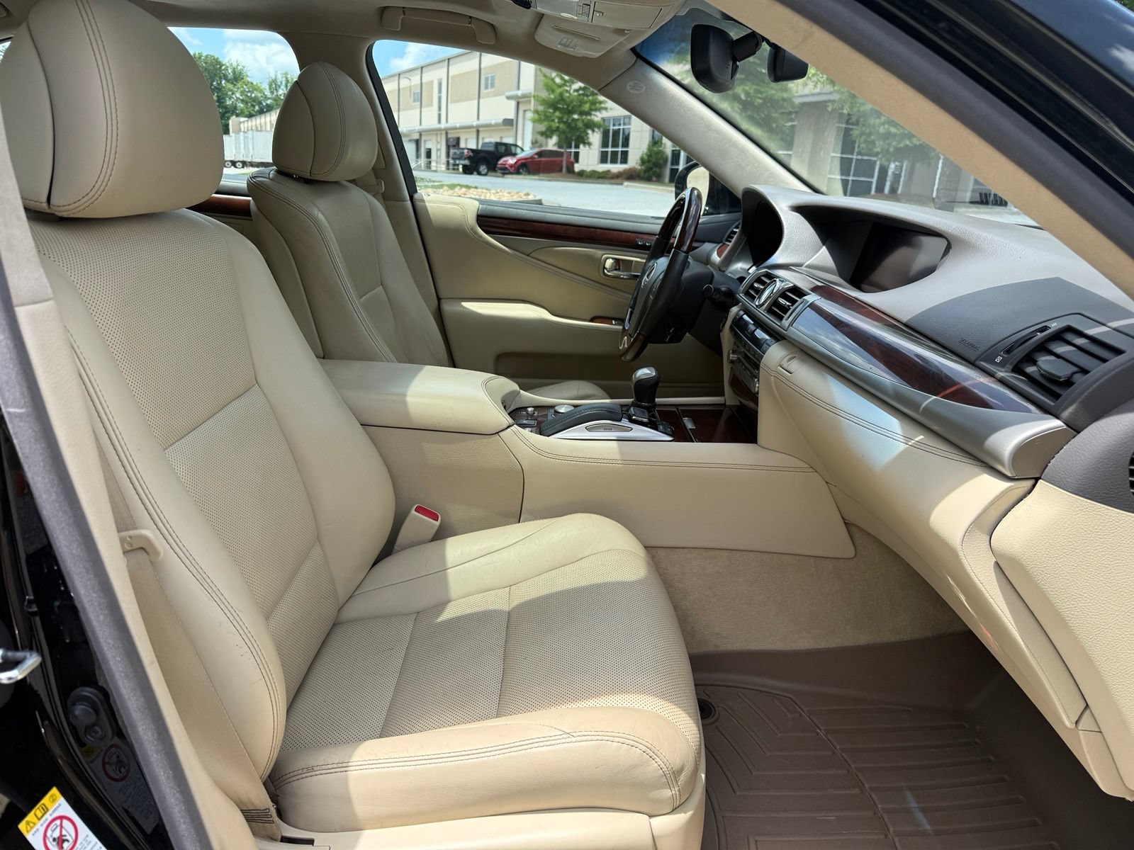 Used 2017 Lexus LS 460 L AWD/4WD image 35