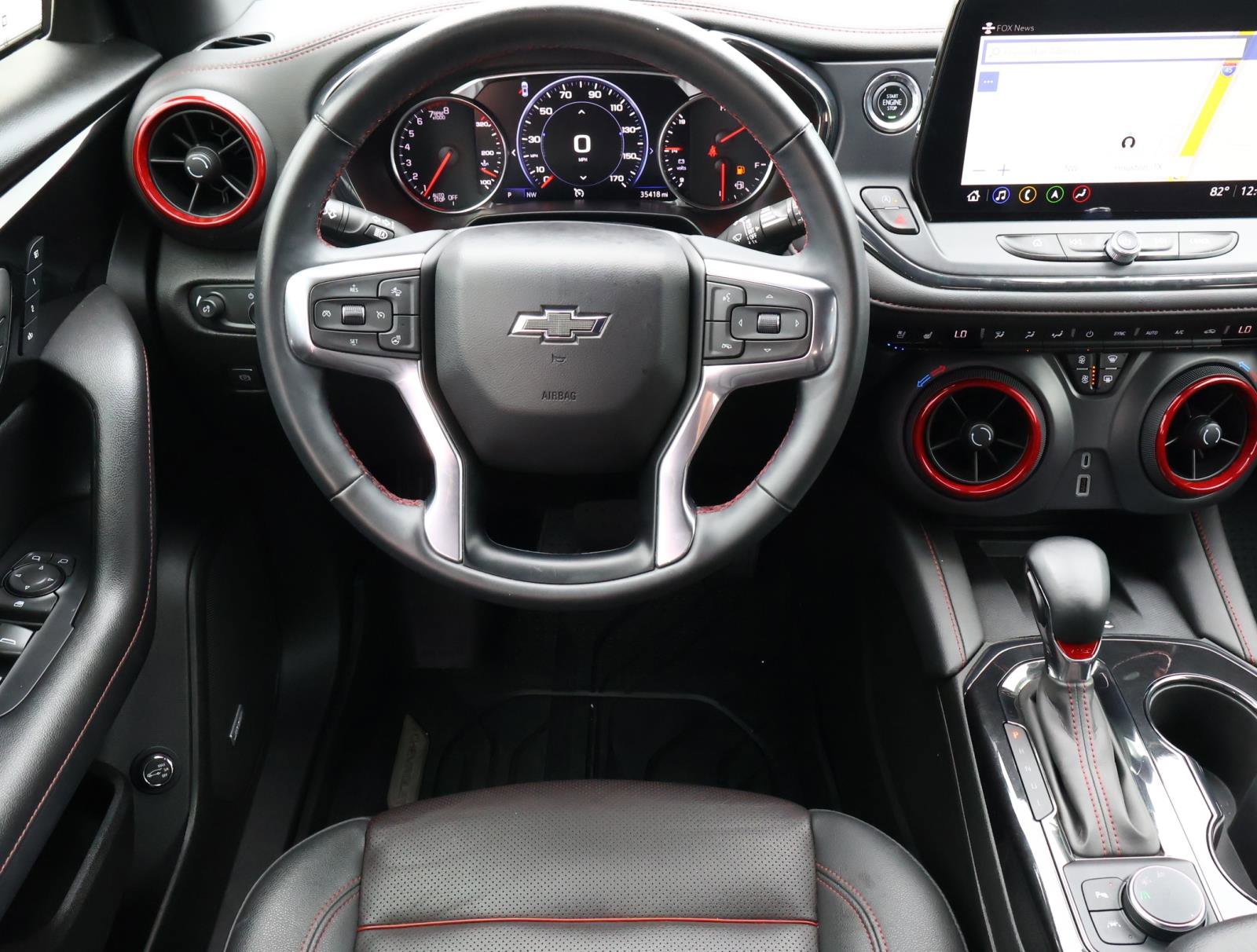 Used 2024 Cadillac Escalade ESV Luxury image 44