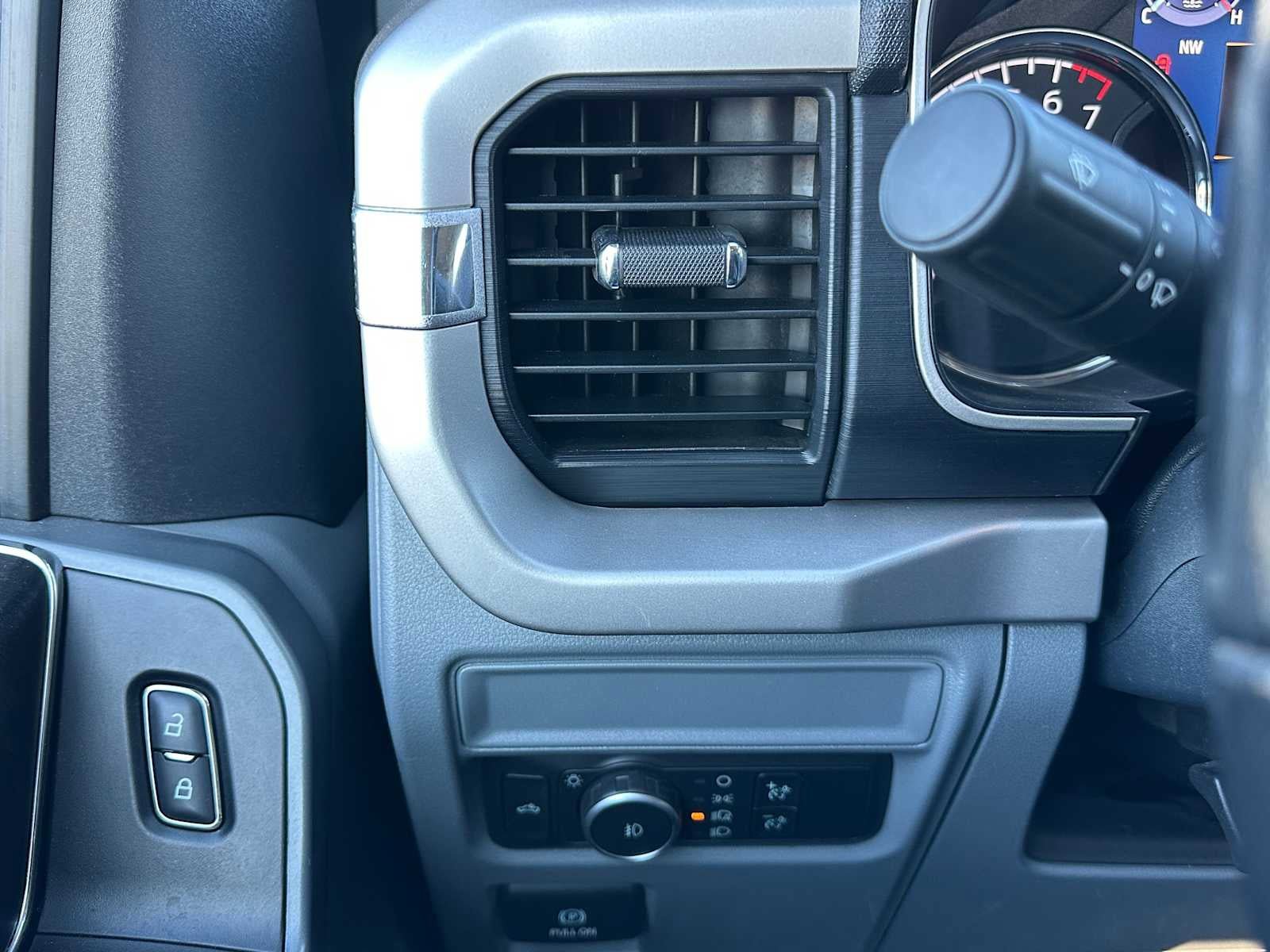 Used 2022 Ford F150 XLT w/ Equipment Group 301A Mid AWD/4WD image 34