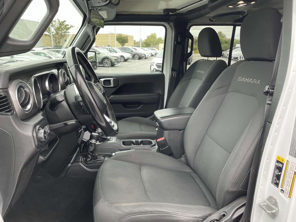 Used 2021 Jeep Wrangler Unlimited Sahara image 9